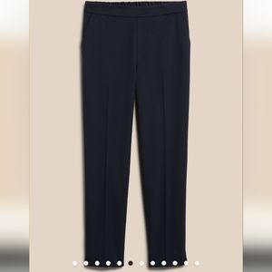 ⭐SALE!!⭐ Banana Republic Factory Hayden Taper Pant Navy Size 6P